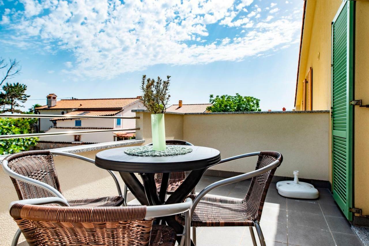 Lavanda Apartments&Studios Pinezići Εξωτερικό φωτογραφία