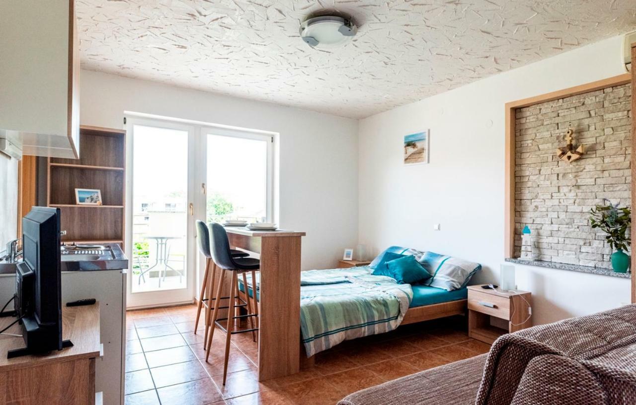Lavanda Apartments&Studios Pinezići Εξωτερικό φωτογραφία