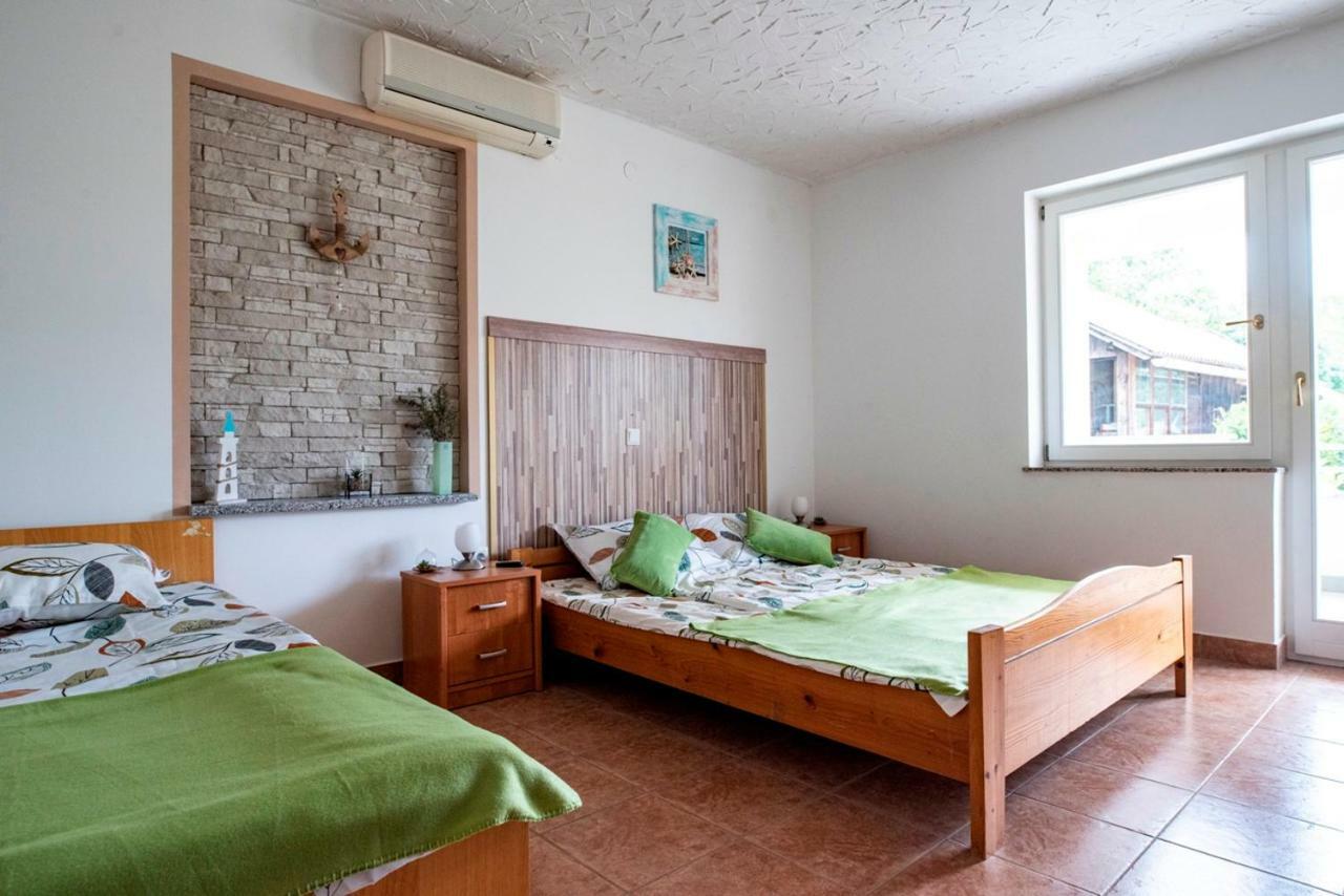 Lavanda Apartments&Studios Pinezići Εξωτερικό φωτογραφία