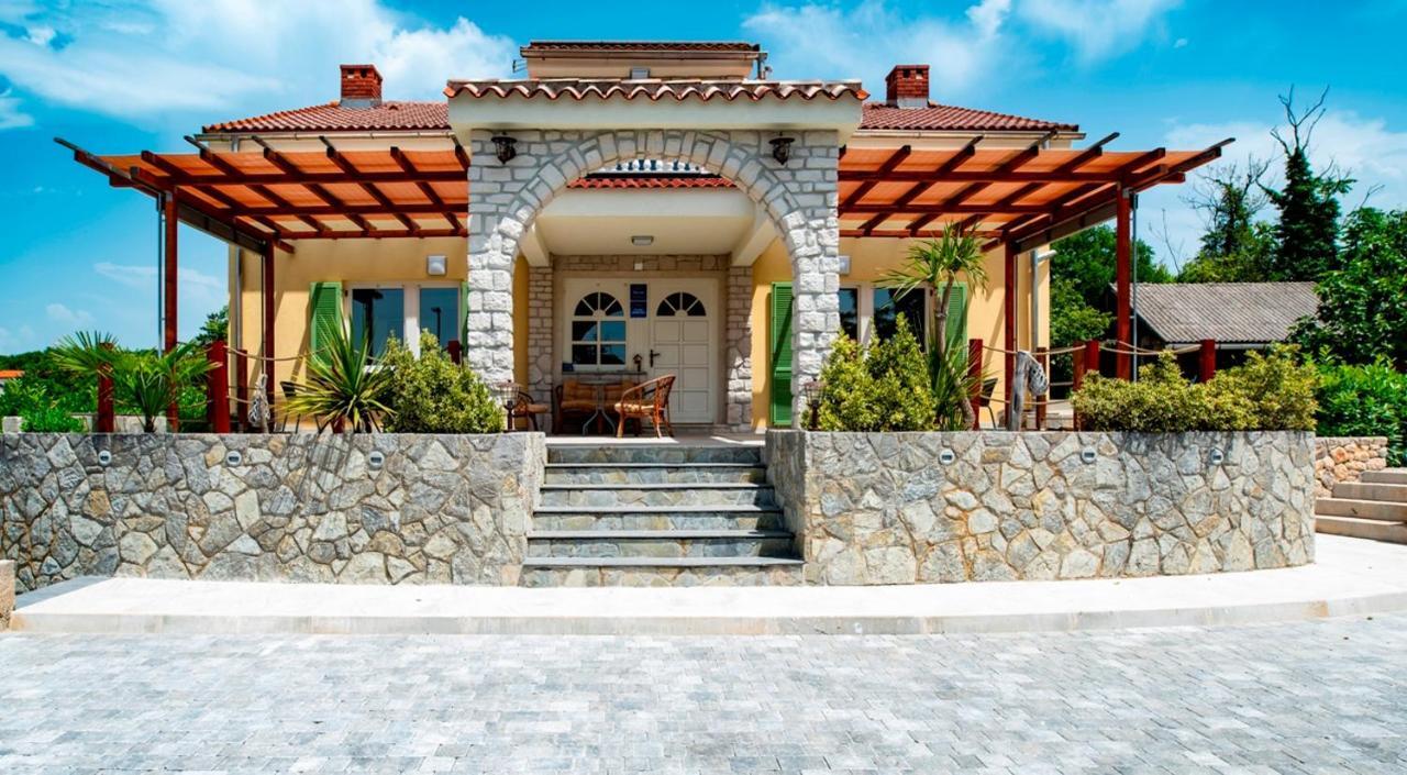 Lavanda Apartments&Studios Pinezići Εξωτερικό φωτογραφία