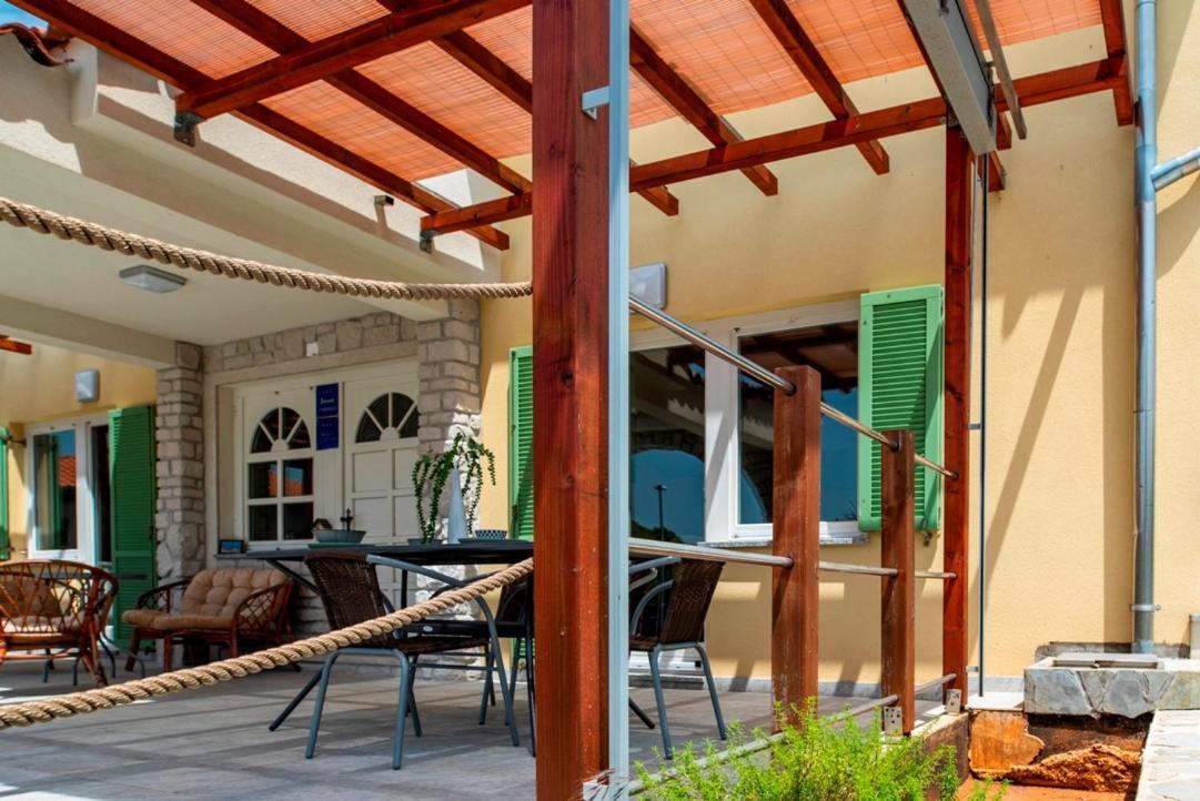 Lavanda Apartments&Studios Pinezići Εξωτερικό φωτογραφία