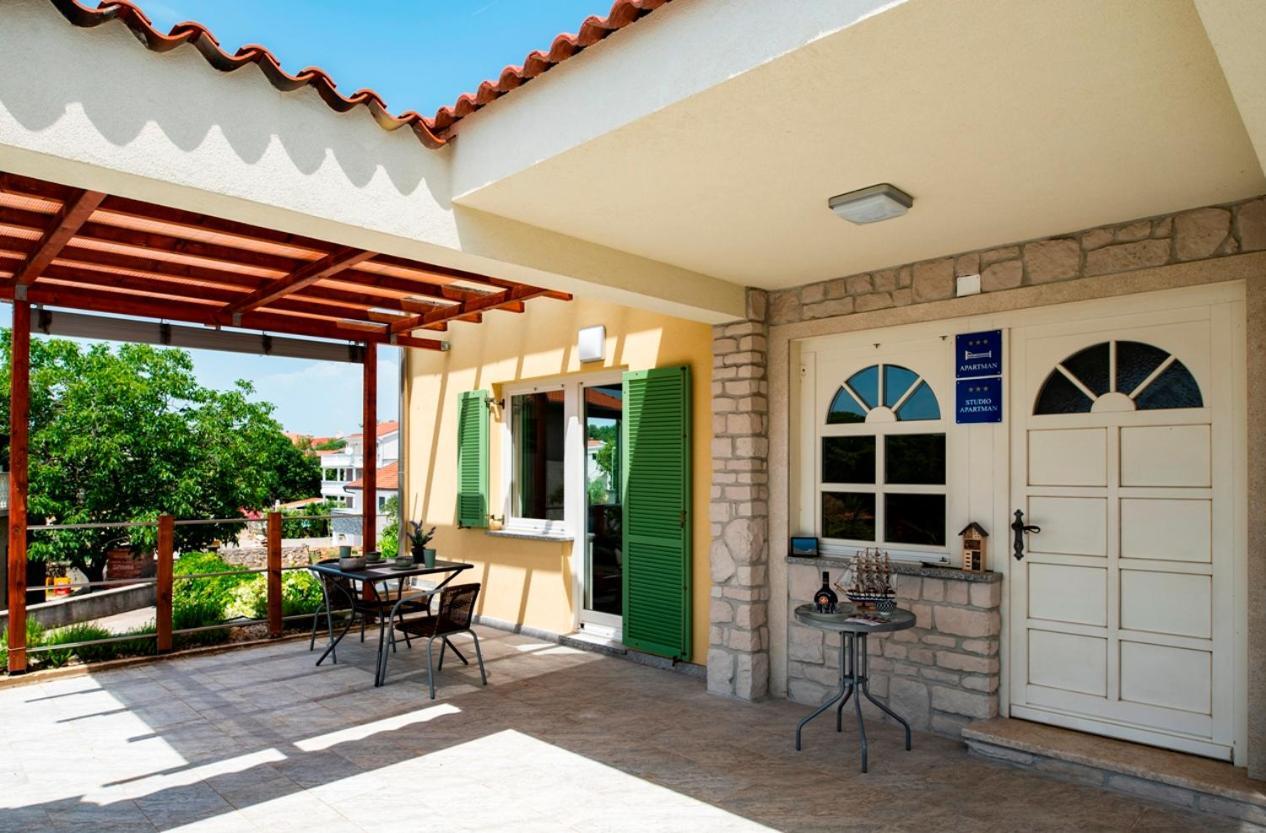Lavanda Apartments&Studios Pinezići Εξωτερικό φωτογραφία